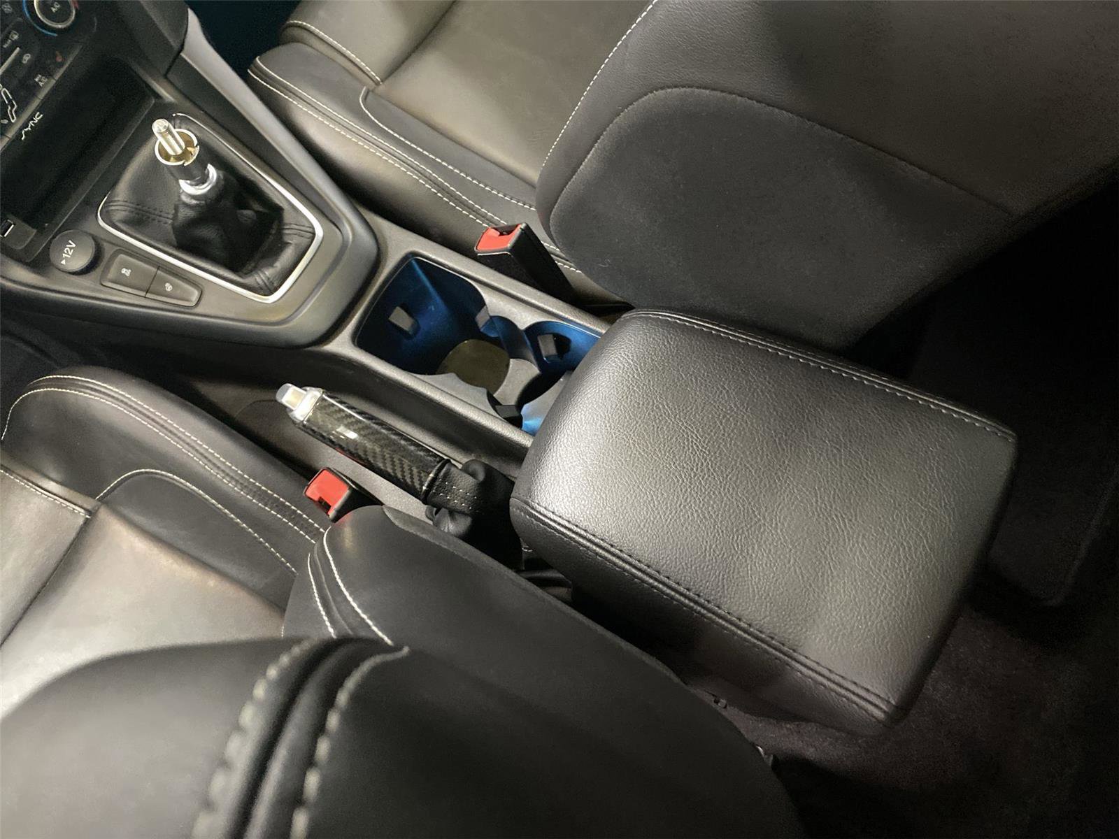 Used 2018 Ford Focus ST w/ Equipment Group 402A FWD image 27