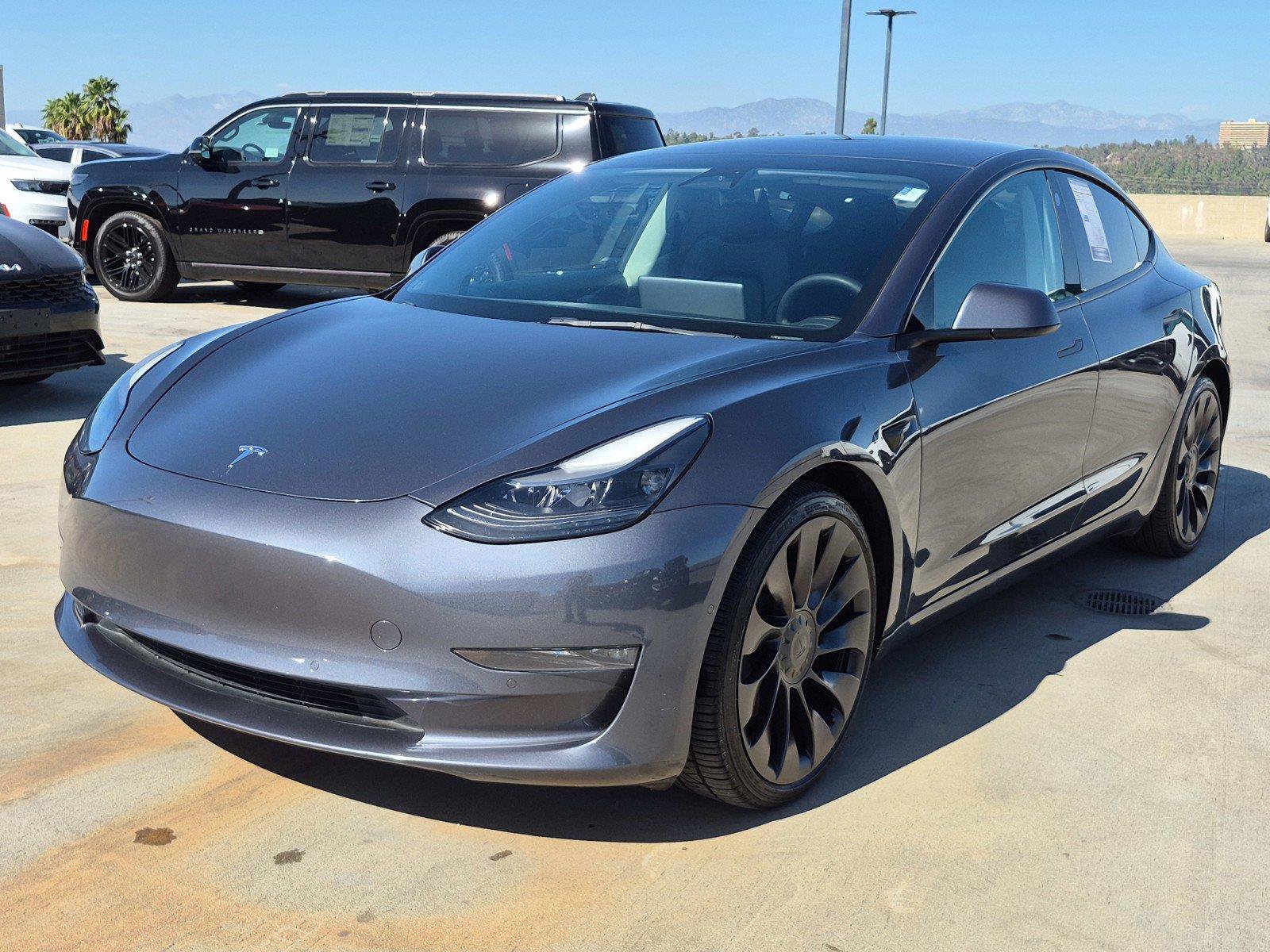 Used 2022 Tesla Model 3 Performance AWD/4WD image 3