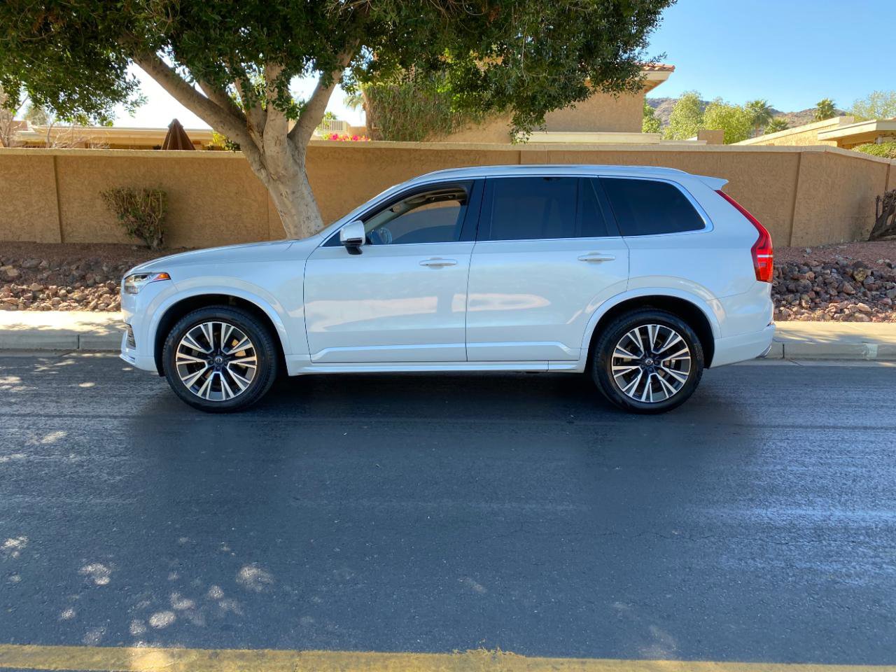 Used 2020 Volvo XC90 T6 Momentum image 83