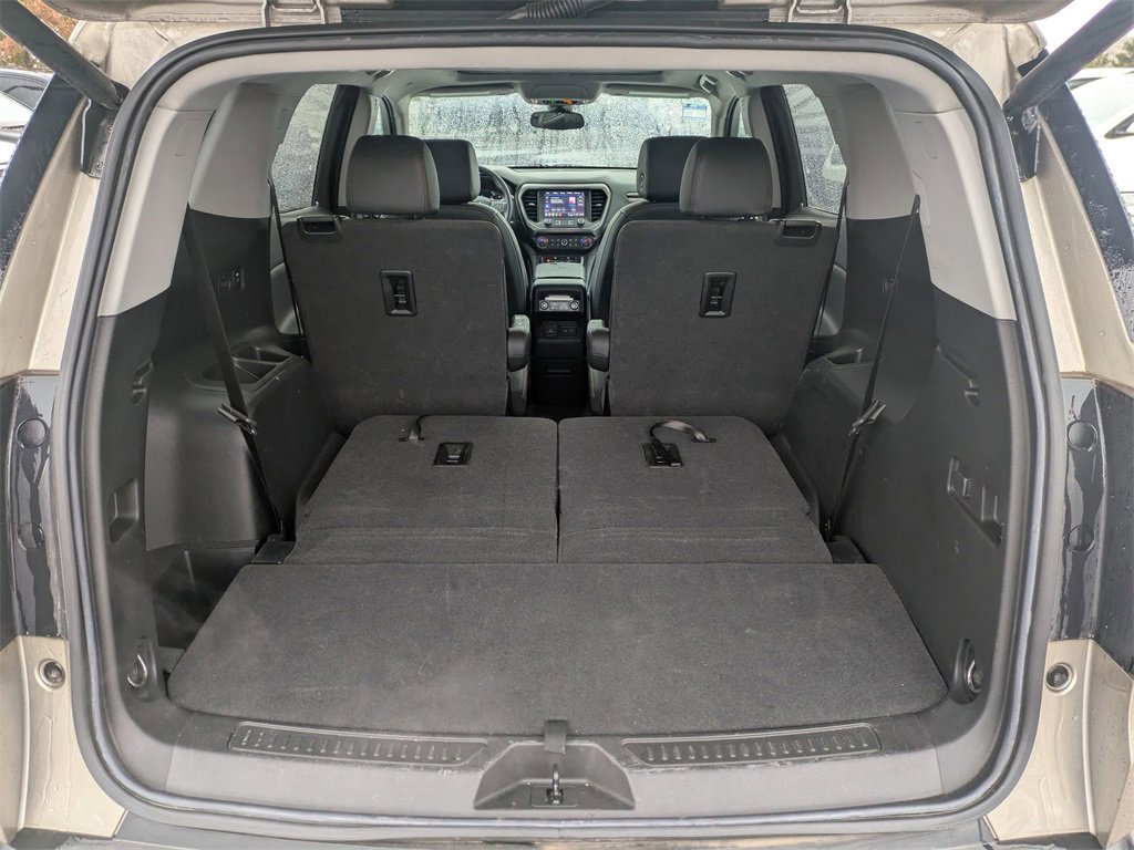 Used 2022 GMC Acadia AT4 w/ Technology Package image 23