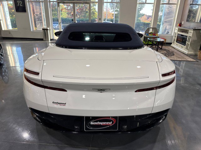 Used 2019 Aston Martin DB11 Volante image 47