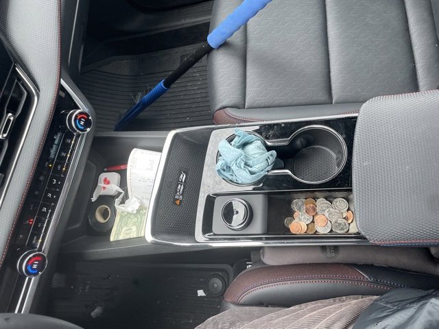 Used 2025 Chevrolet Equinox RS w/ Safety and Technology Package image 13