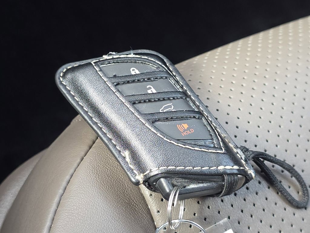 Certified 2020 Lexus GX 460 Luxury w/ Accessory Package image 35