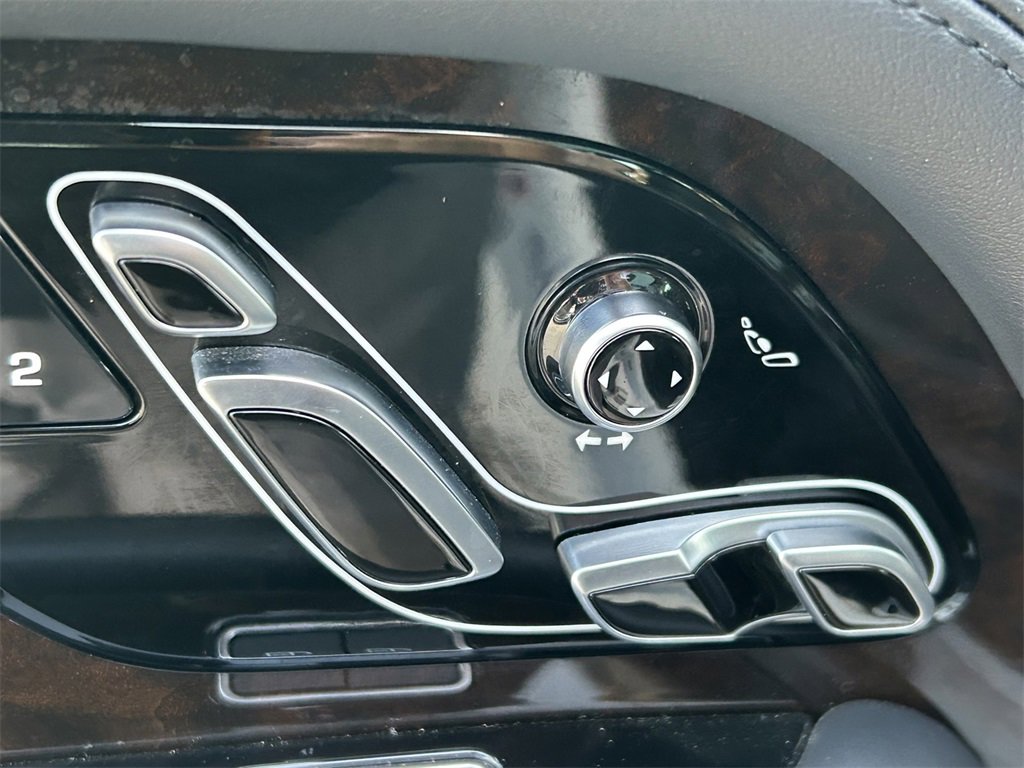 Used 2022 Land Rover Range Rover P525 Westminster Edition image 34