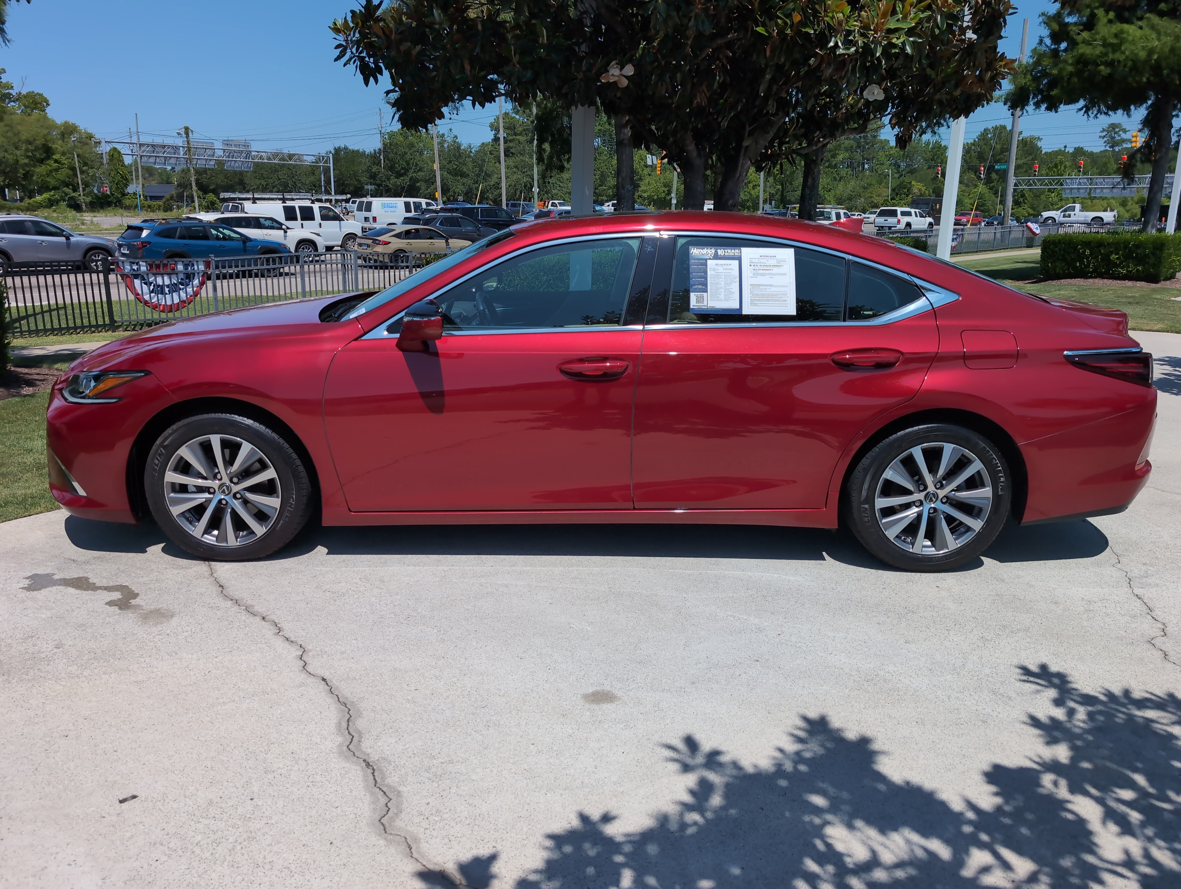 Used 2021 Lexus ES 350 w/ Premium Package FWD image 7
