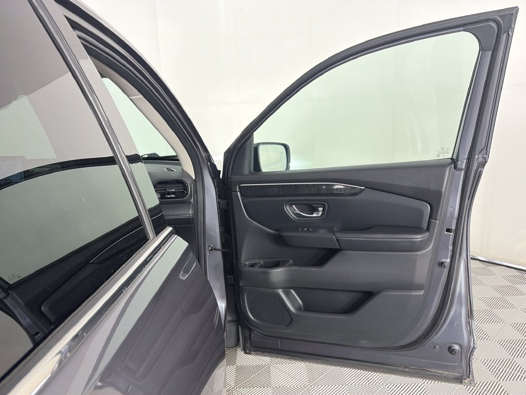 Used 2023 Honda Pilot Elite image 30