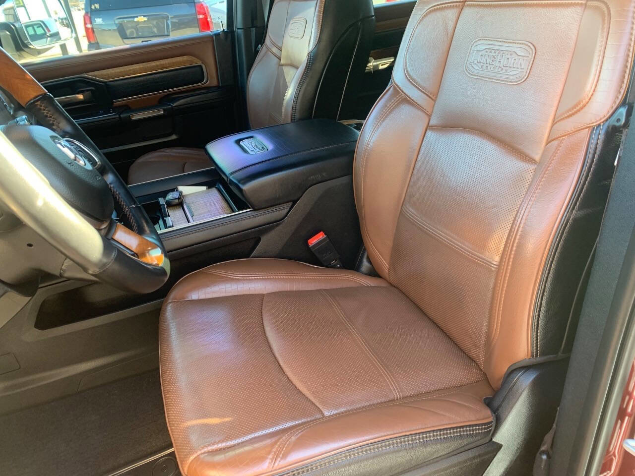 Used 2019 RAM 2500 Limited image 28