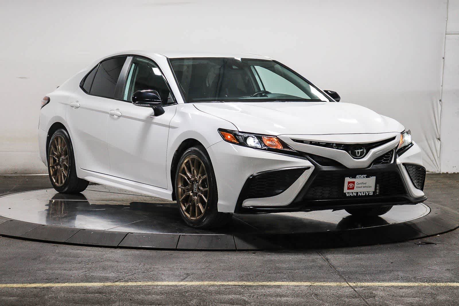 Certified 2023 Toyota Camry SE FWD image 6