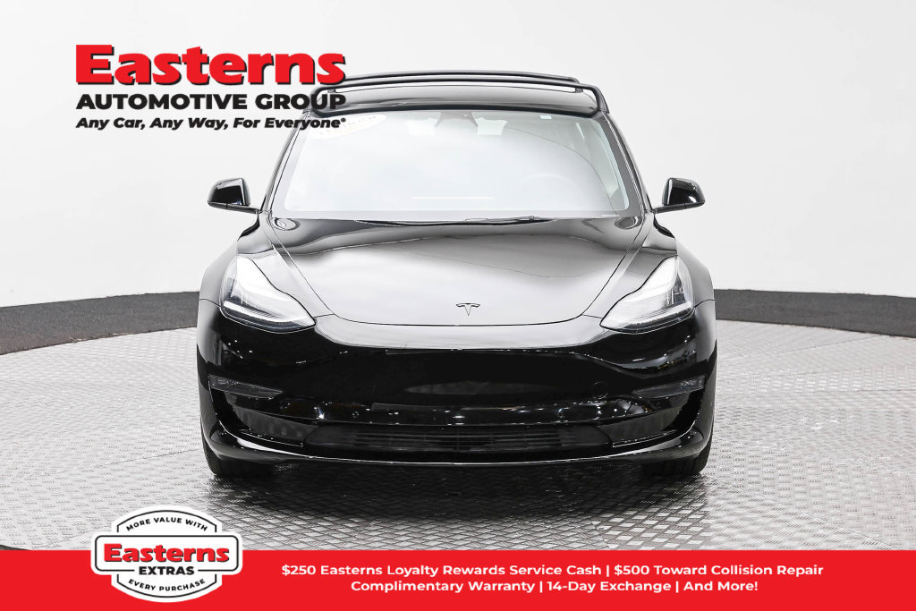 Used 2022 Tesla Model 3 Long Range AWD/4WD image 3