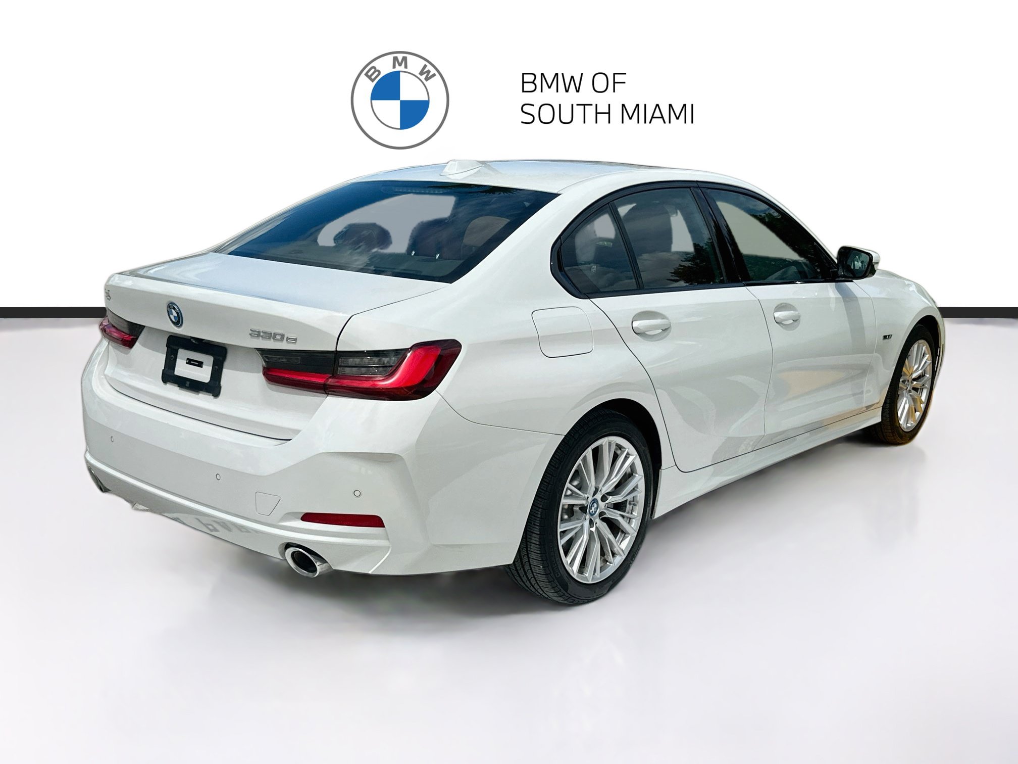 Certified 2023 BMW 330e w/ Convenience Package RWD image 7