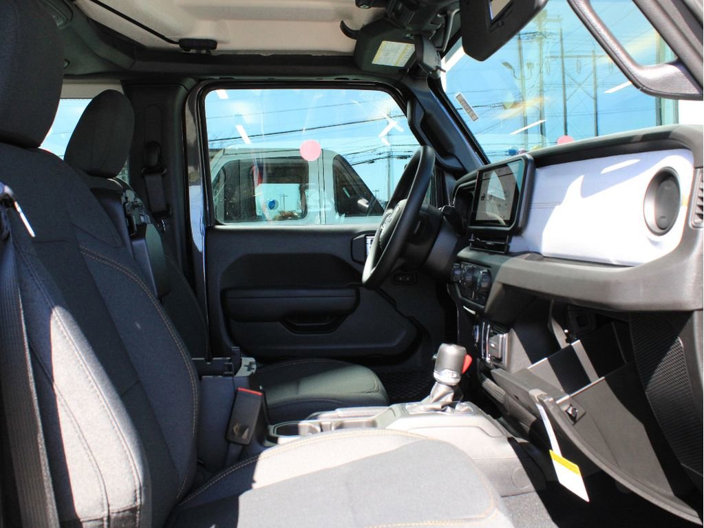 New 2026 Jeep Wrangler Sport AWD/4WD image 24