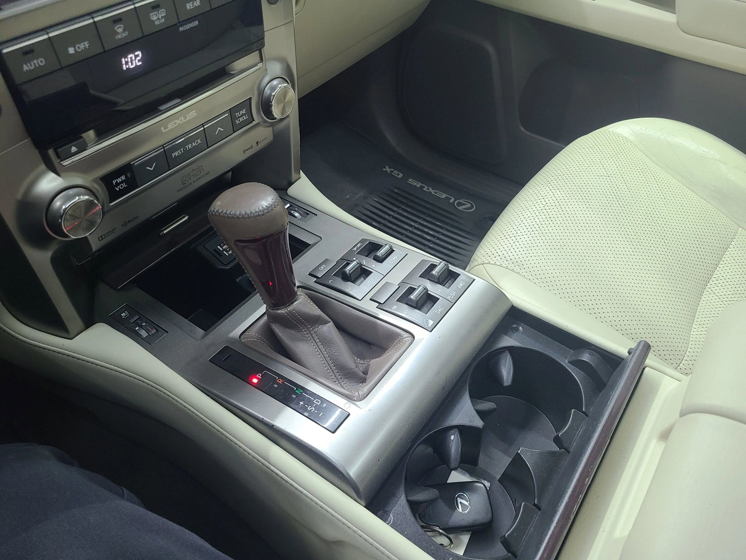 Used 2014 Lexus GX 460 Luxury image 26