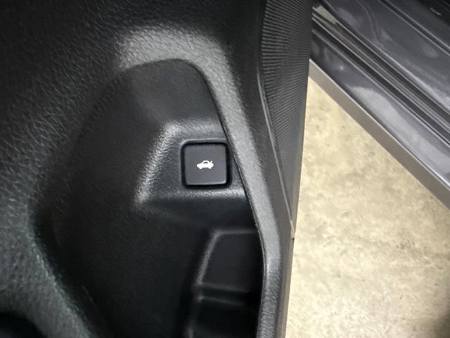 Used 2018 Honda Civic LX image 31