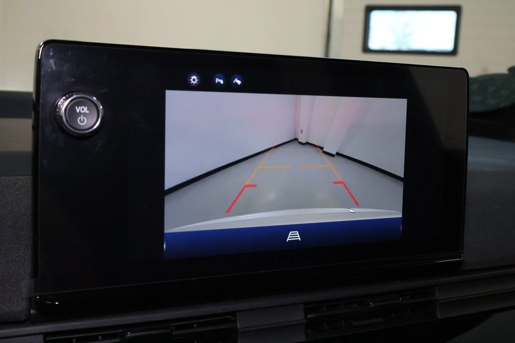 Used 2025 Honda Prologue EX image 30