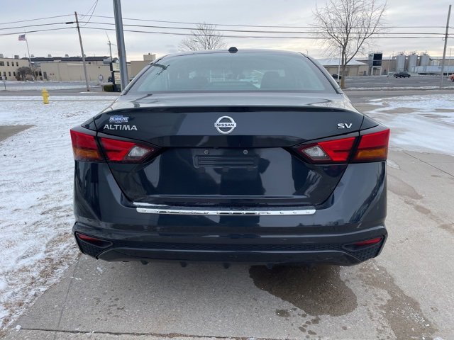 Used 2022 Nissan Altima 2.5 SV image 11