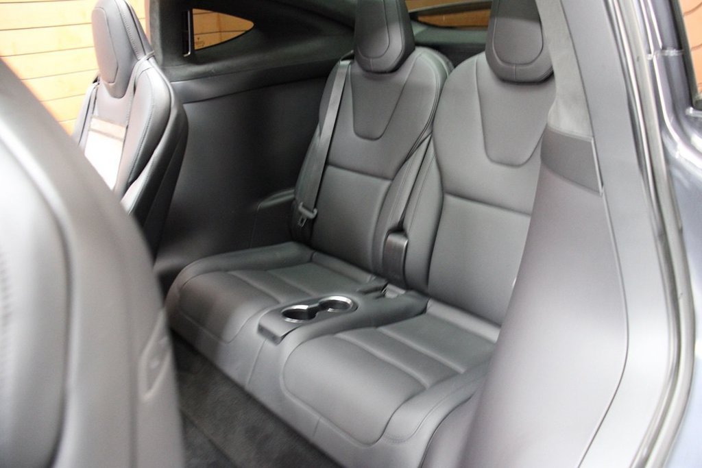 Used 2022 Tesla Model X Plaid AWD/4WD image 15