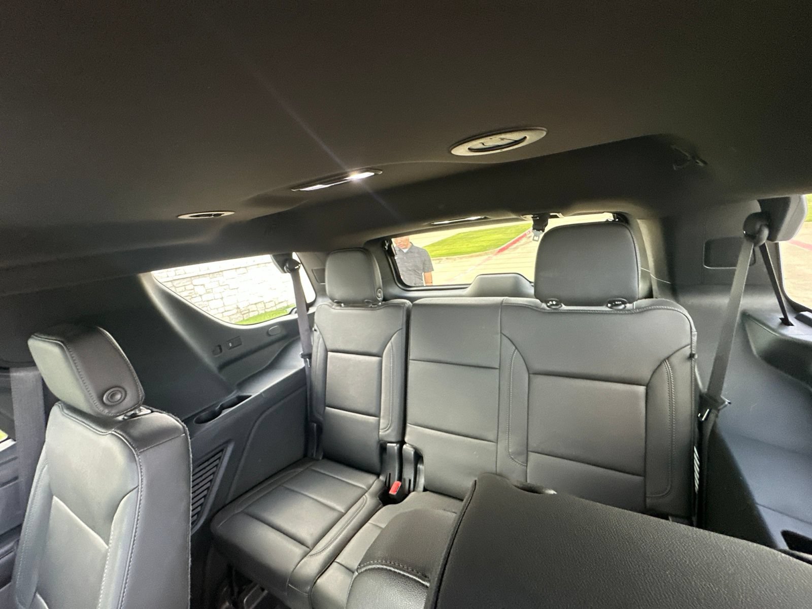 Used 2021 Chevrolet Tahoe Z71 w/ Rear Media and Nav Package AWD/4WD image 16