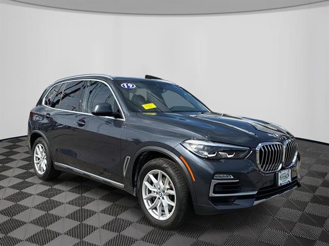 Used 2019 BMW X5 xDrive40i image 3