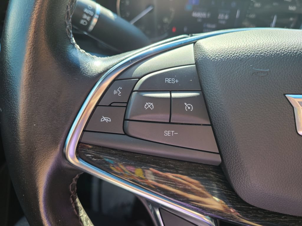 Used 2021 Cadillac XT5 Premium Luxury w/ LPO, Floor Liner Package FWD image 26