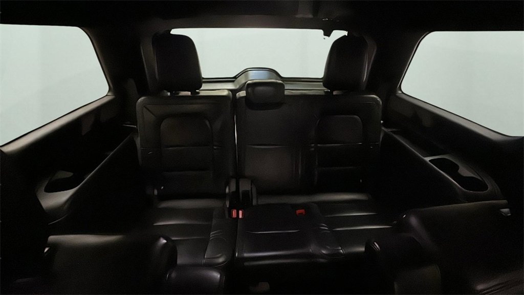 Used 2024 Lincoln Navigator Premiere image 21