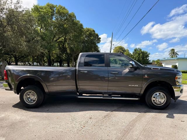 Used 2022 RAM 3500 Laramie image 4