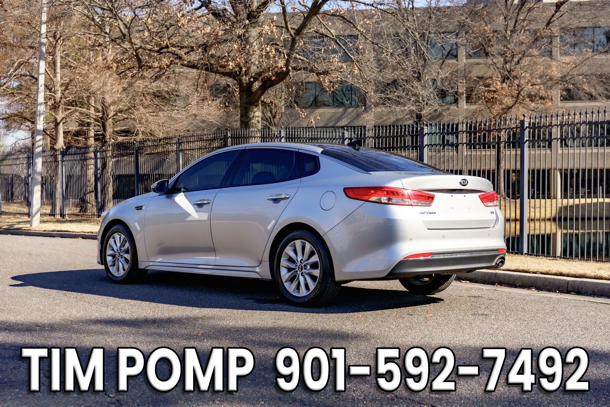 Used 2016 Kia Optima EX w/ Premium Package image 8