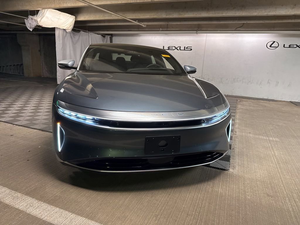 Used 2025 Lucid Air Grand Touring image 2