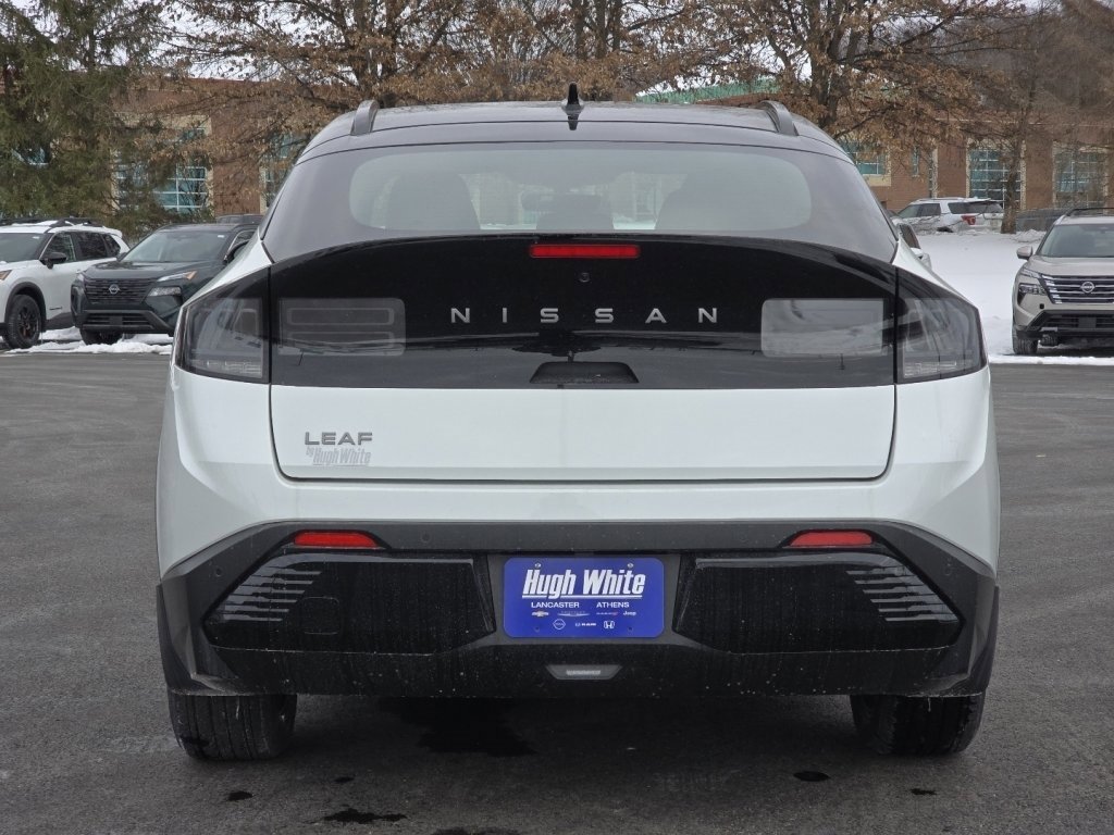 New 2026 Nissan Leaf Platinum+ w/ Cargo Package (Platinum+) image 11