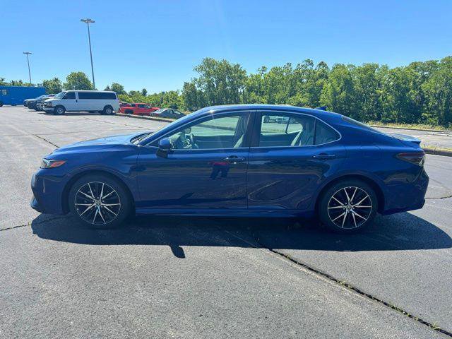 Certified 2023 Toyota Camry SE w/ Convenience Package FWD image 6