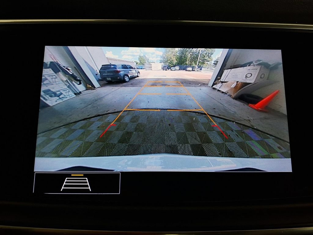 Used 2021 Buick Enclave Premium w/ Sun and Sites Package FWD image 14