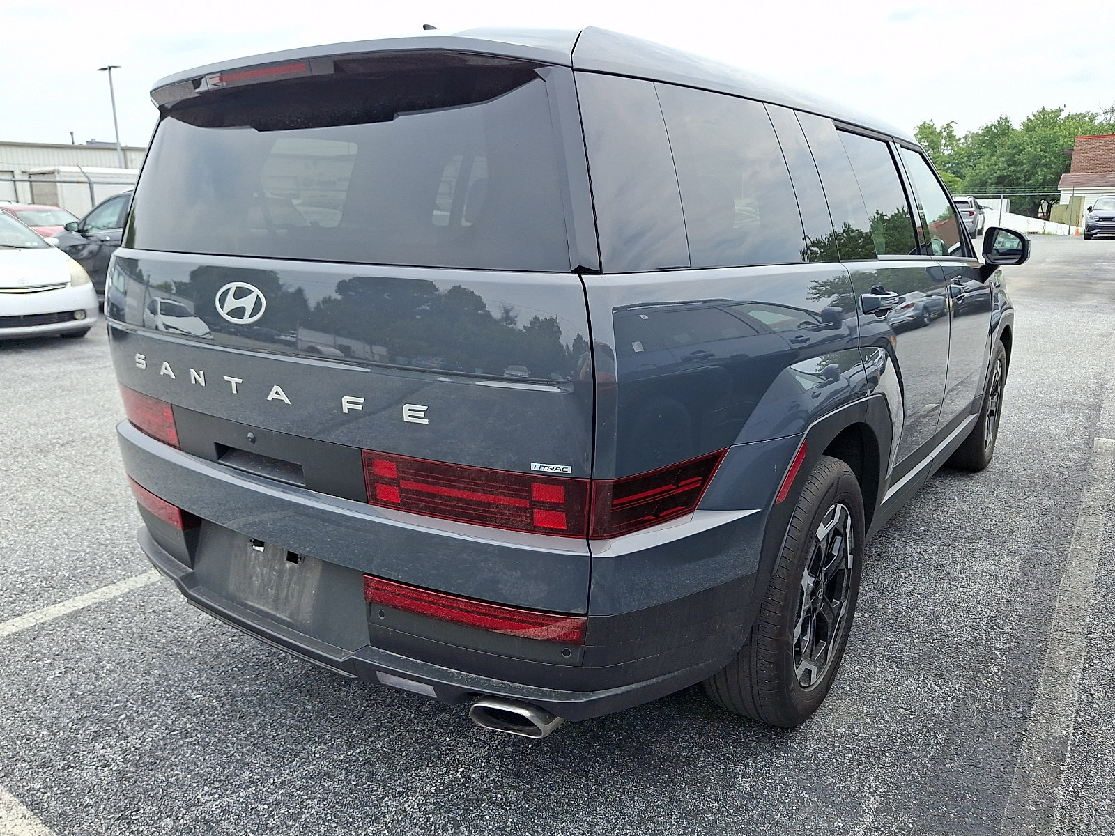 Certified 2025 Hyundai Santa Fe SE AWD/4WD image 11