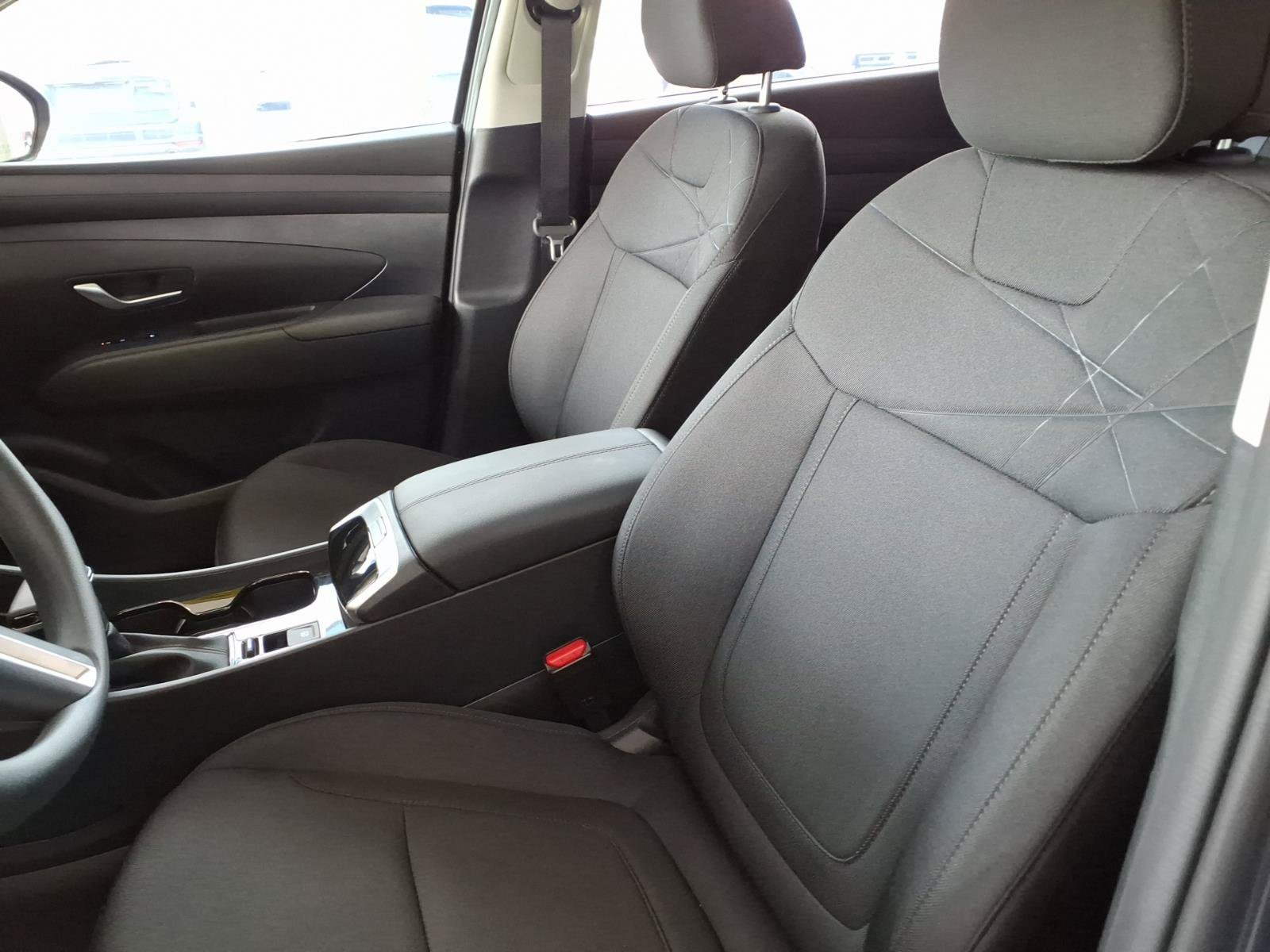 Certified 2026 Hyundai Tucson SE AWD/4WD image 10