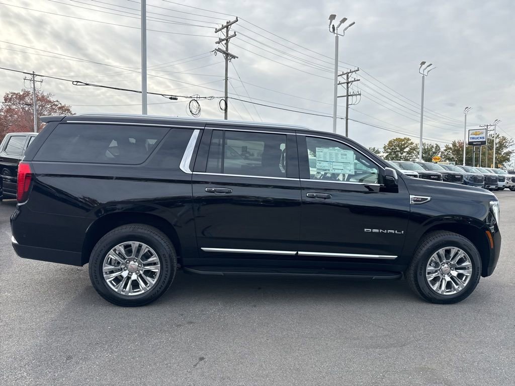 New 2026 GMC Yukon XL Denali image 6