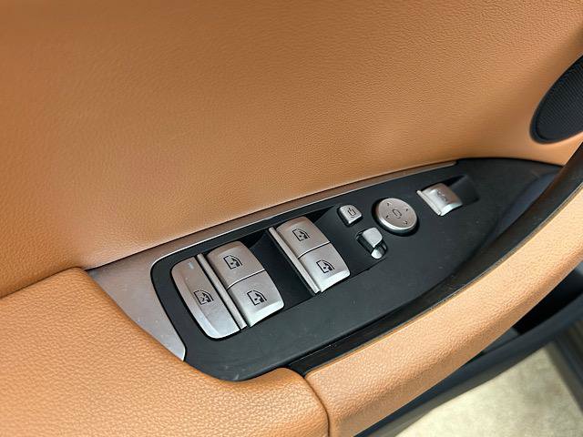 Used 2023 BMW X3 xDrive30i w/ Premium Package w/ZPA AWD/4WD image 16