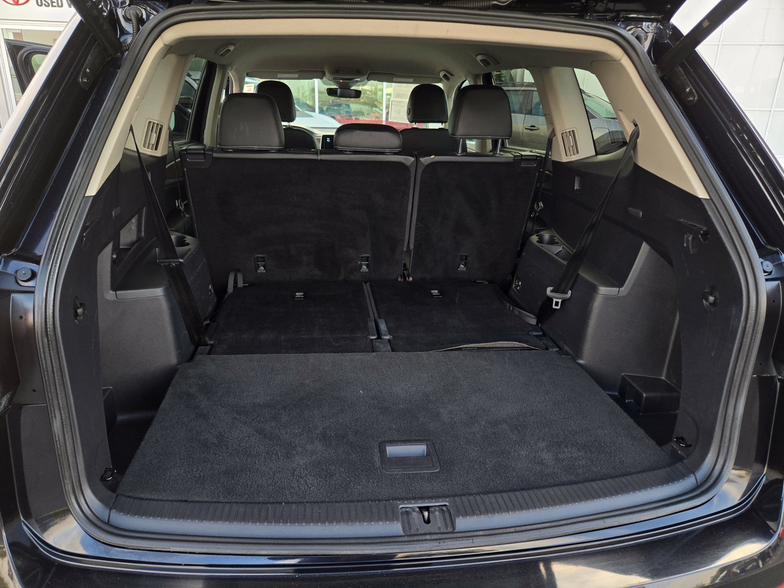Used 2024 Volkswagen Atlas SE FWD image 25