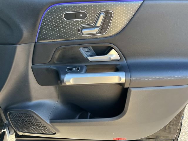 Used 2024 Mercedes-Benz GLB 250 image 26