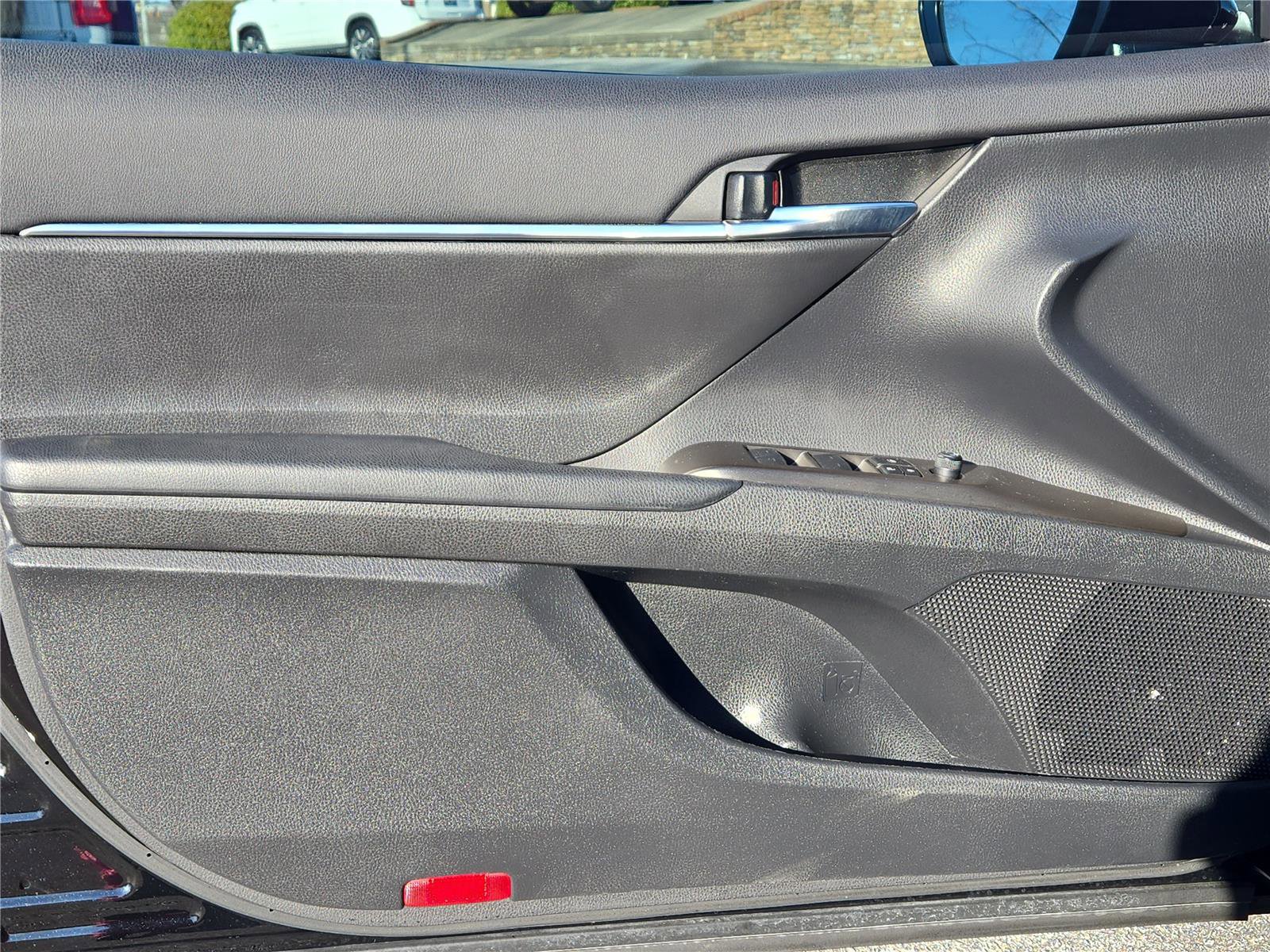 Used 2024 Toyota Camry SE w/ Cold Weather Package image 12