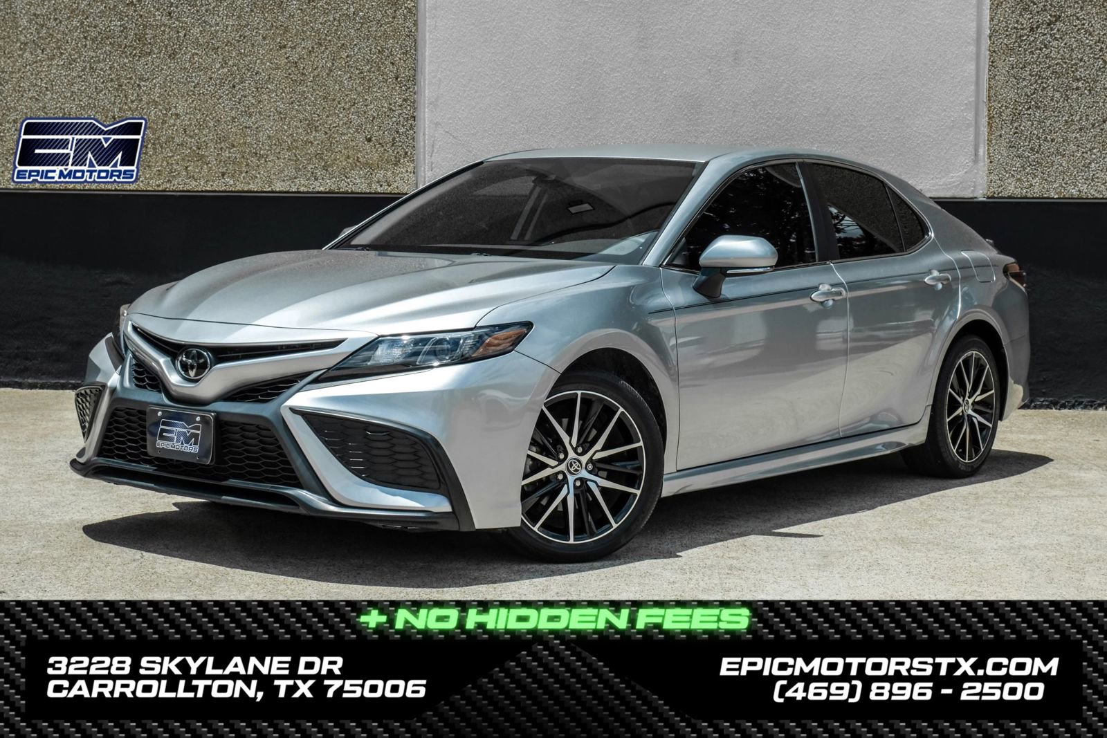 Used 2023 Toyota Camry SE FWD image 1