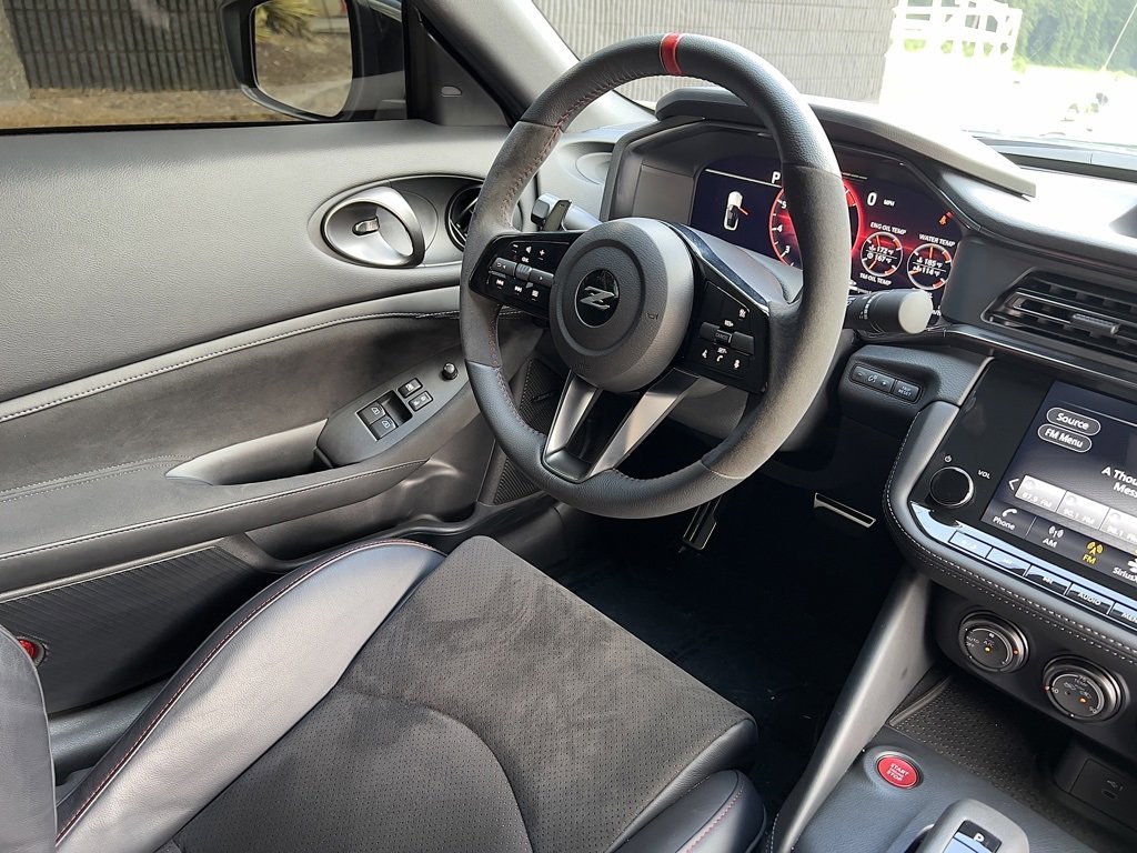 Used 2024 Nissan Z NISMO w/ Floor Mat Package image 32
