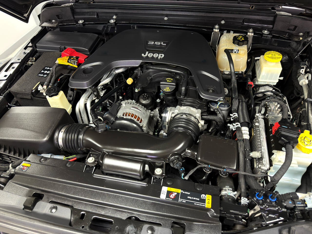 Used 2021 Jeep Gladiator Rubicon AWD/4WD image 36