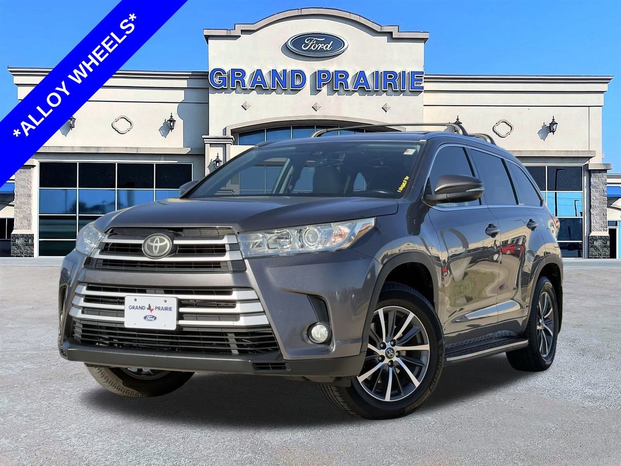 Used 2017 Toyota Highlander XLE