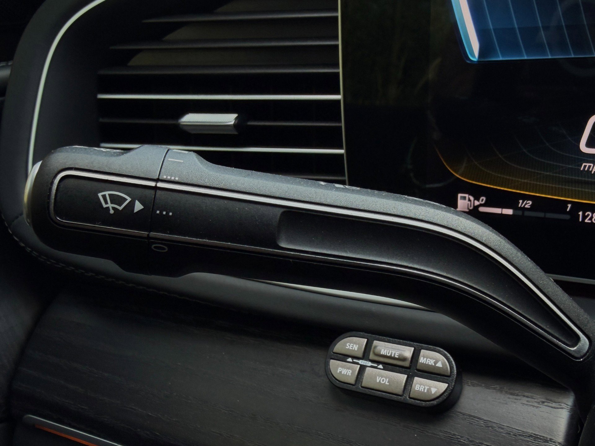 Used 2022 Mercedes-Benz GLE 63 AMG S image 34