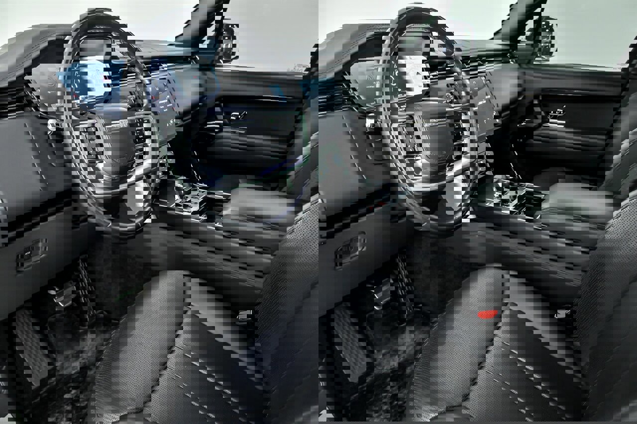 Used 2023 Land Rover Range Rover SV image 20