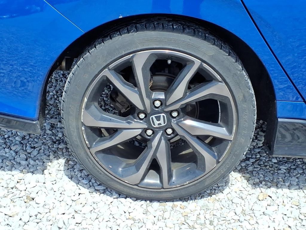 Used 2018 Honda Civic Sport image 15