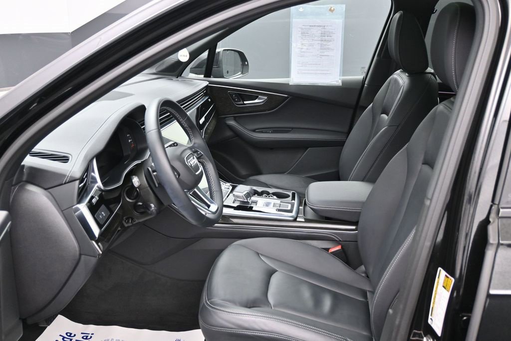 Used 2025 Audi Q7 2.0T Premium Plus w/ Premium Plus Package image 11
