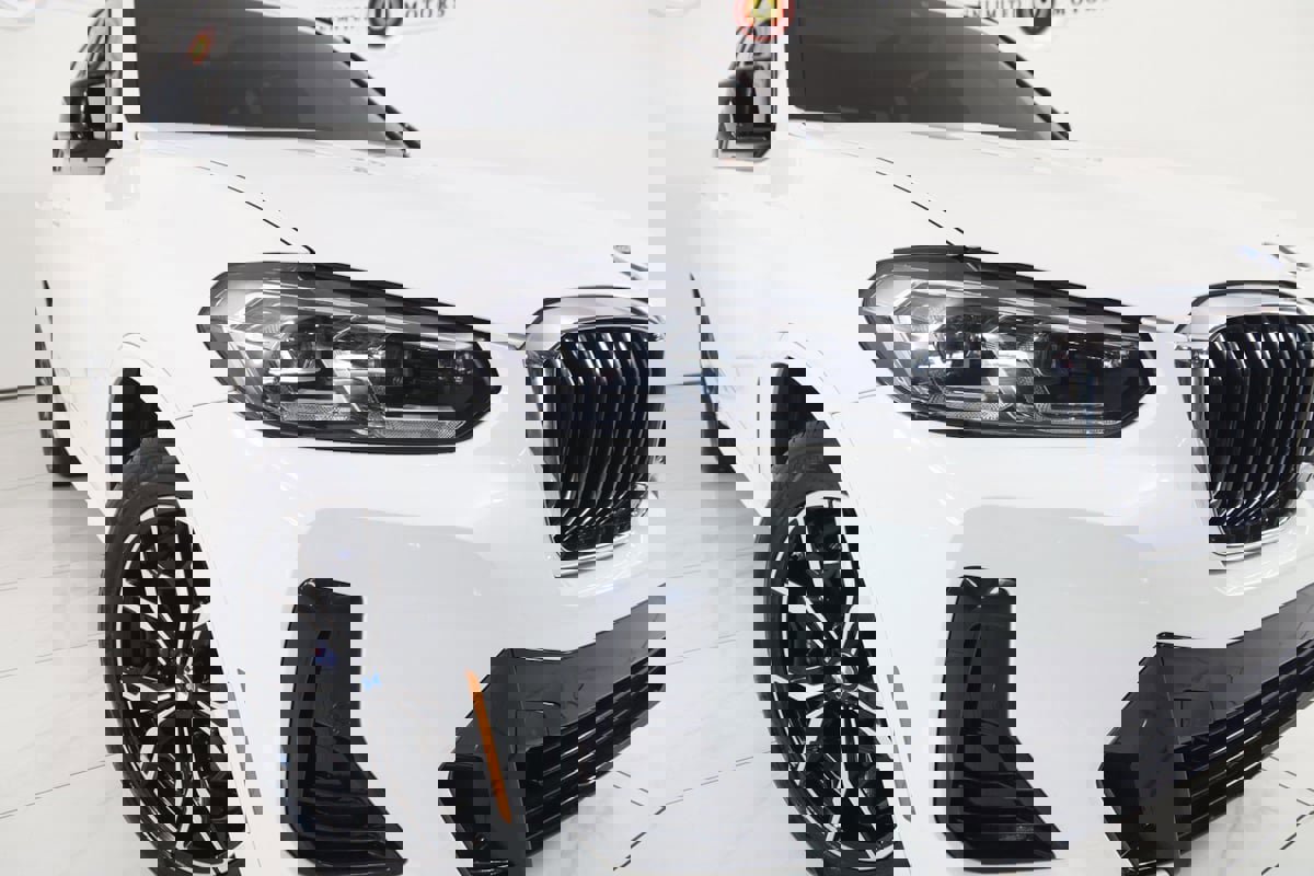 Used 2023 BMW X3 M40i image 20