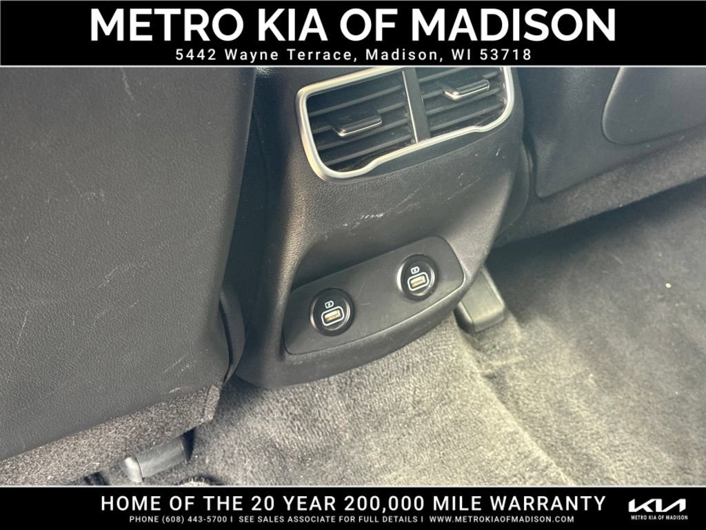 Used 2023 Hyundai Santa Fe SEL w/ Premium Package AWD/4WD image 29