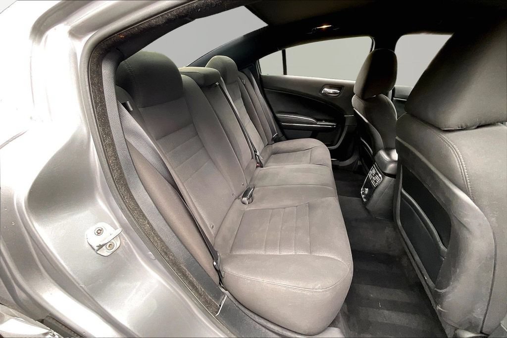 Used 2014 Dodge Charger SE RWD image 28