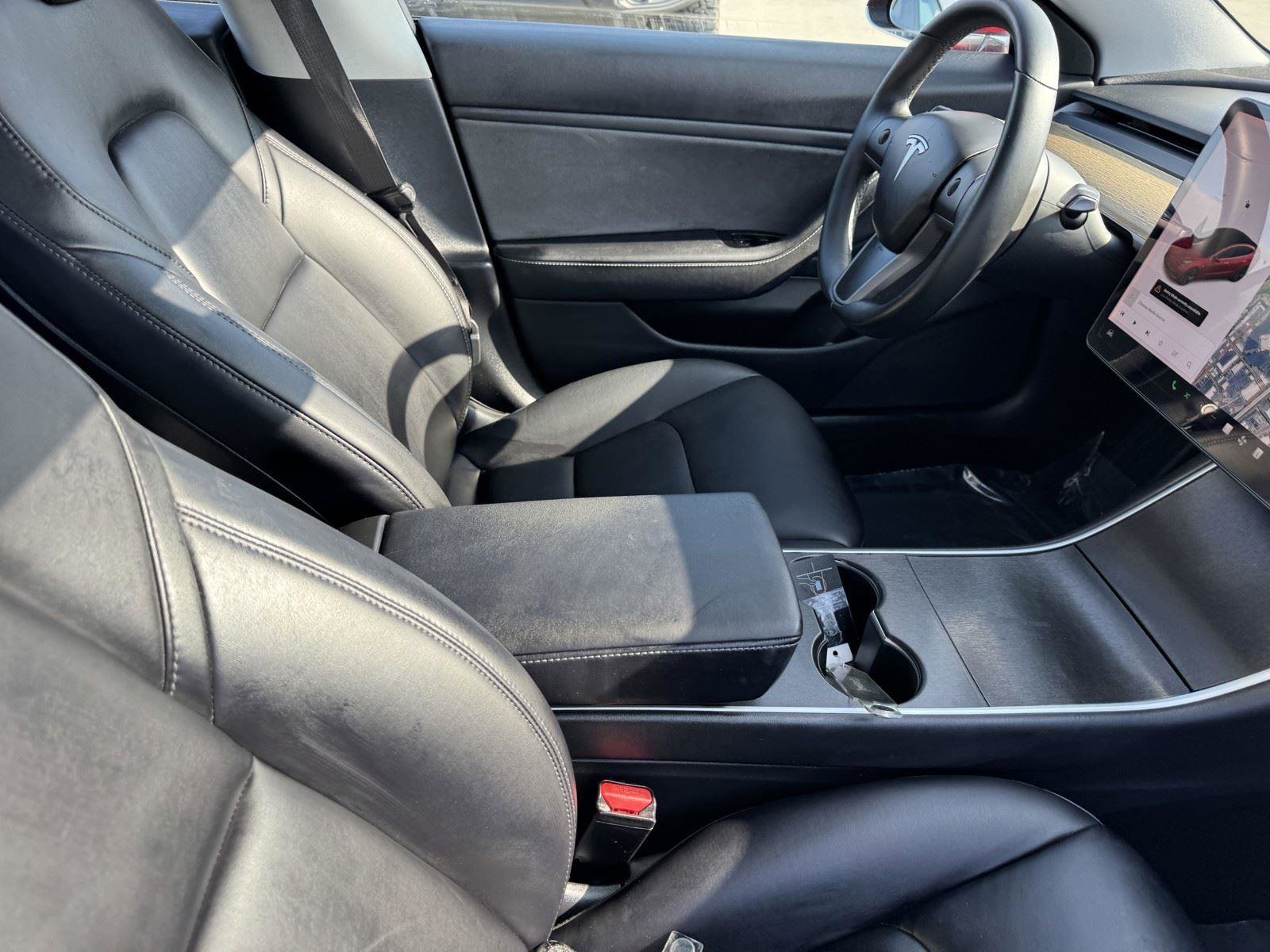 Used 2018 Tesla Model 3 Long Range AWD/4WD image 8
