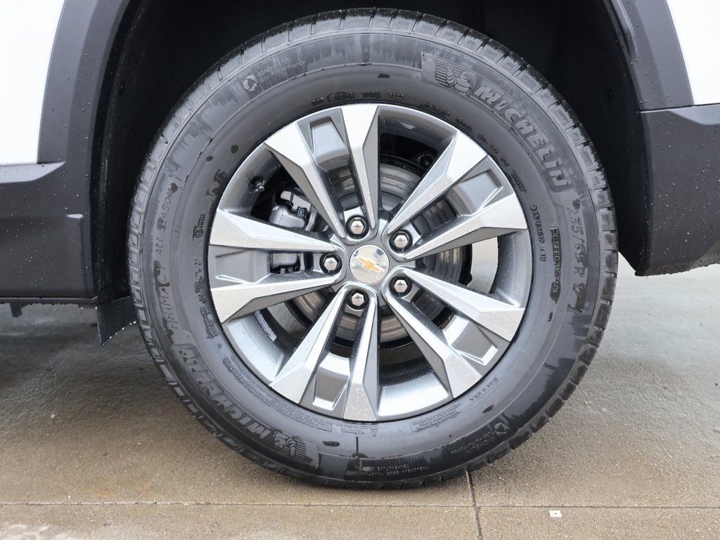 New 2026 Chevrolet Equinox LT w/ LPO, Floor Liner Package image 37